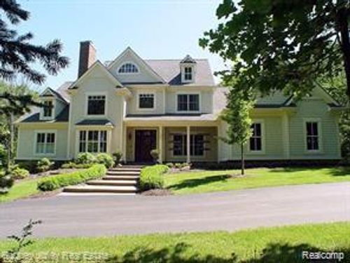 1600 S Hickory Ridge Trl, Milford, MI, 48380-4342 | Card Image