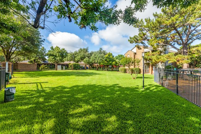 APT-211 - 4067 Beltway Dr, Condo with 2 bedrooms, 2 bathrooms and null parking in Addison TX | Image 25