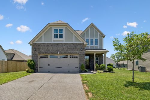 1009 Laurelwood Dr, Gallatin, TN, 37066-1750 | Card Image