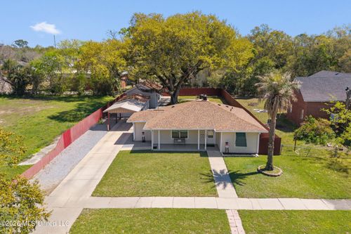 2108 23rd Ave, Gulfport, MS, 39501-4609 | Card Image