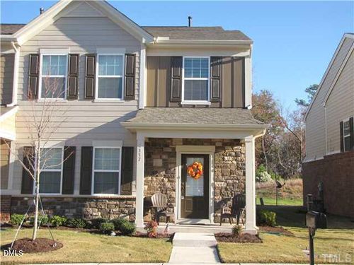 4117 Overcup Oak Ln, Cary, NC, 27519-6540 | Card Image