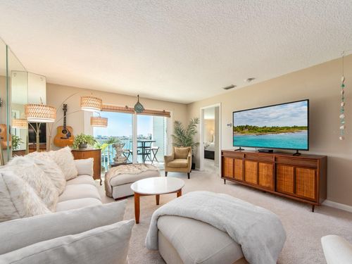 407-610 Island Way, Clearwater, FL, 33767-1945 | Card Image