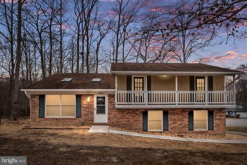 10704 Whiperwhill Ct, SPOTSYLVANIA, VA, 22553-7630 | Card Image
