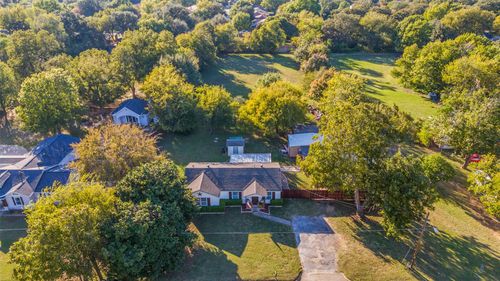 2601 Murphy Dr, Bedford, TX, 76021-4909 | Card Image