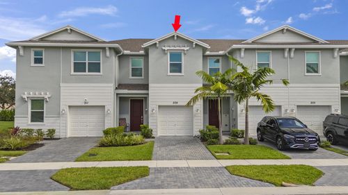 209 Se Woodbark St, Port St Lucie, FL, 34984-6695 | Card Image