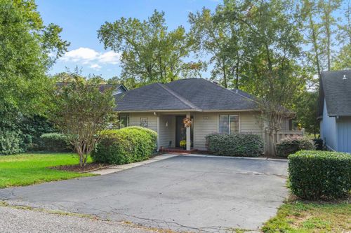 104 Hickory Dr, Conway, SC, 29526-8928 | Card Image