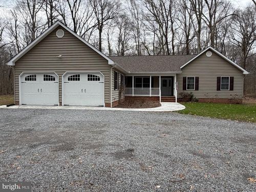 8664 Mitchell Rd, DENTON, MD, 21629-2701 | Card Image