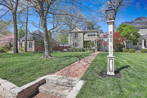 805 Saint Louis St, Edwardsville, IL, 62025-1428 | Card Image