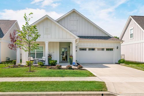 49-7737 Strickland Dr, New Albany, OH, 43054-8689 | Card Image