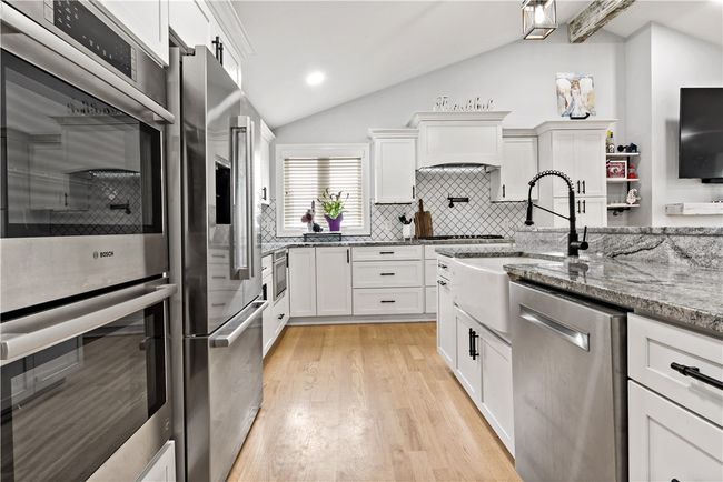 45 Ferncrest Dr, House other with 4 bedrooms, 1 bathrooms and 4 parking in Riverside RI | Image 6