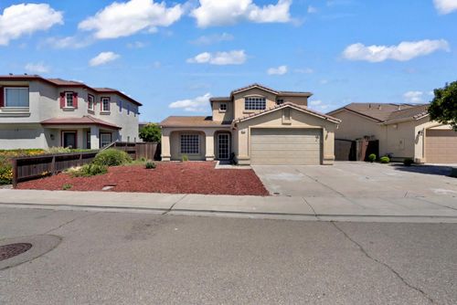 1412 Red Ribbons Ln, Manteca, CA, 95337-7925 | Card Image