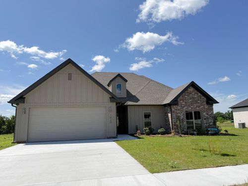 1020 Ridge View Cv, Vilonia, AR, 72173-5009 | Card Image