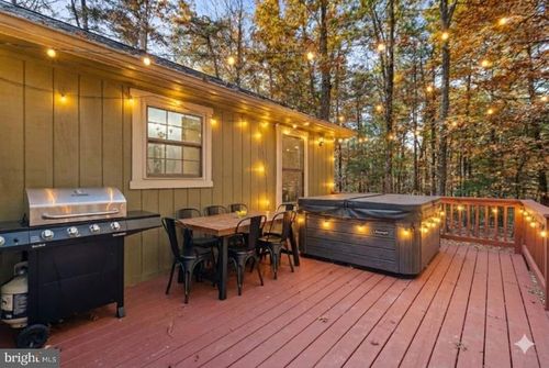 323 Palmer Rd, BASYE, VA, 22810 | Card Image