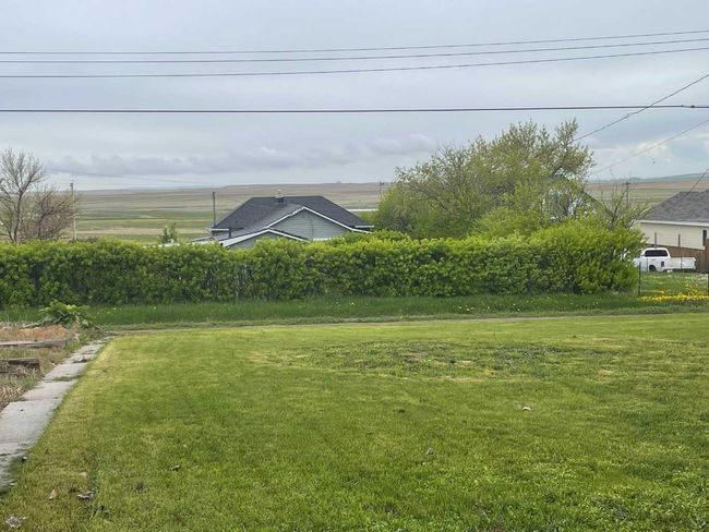221 Frederick Avenue W, House other with 3 bedrooms, 1 bathrooms and 1 parking in Standard AB | Image 34