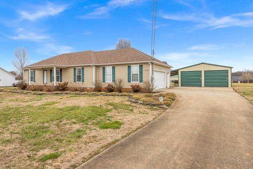 2176 Horton Way, Lewisburg, TN, 37091-6574 | Card Image