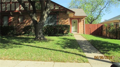 13225-13223 Kit Ln, Dallas, TX, 75240-5855 | Card Image