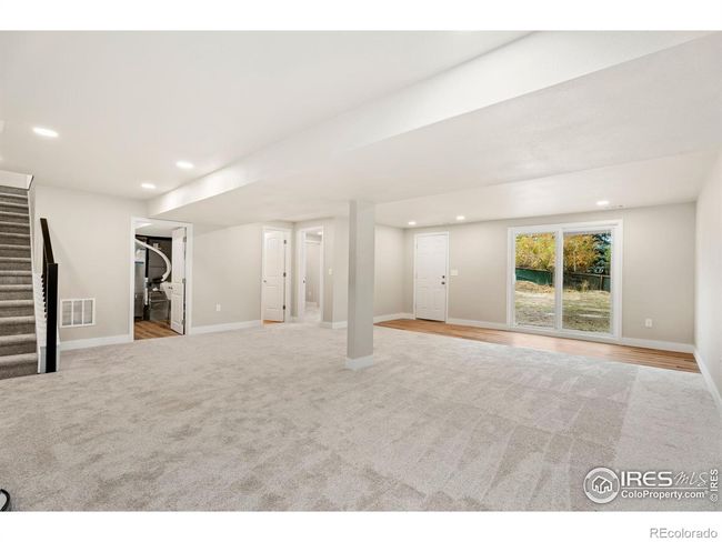 Downstairs living room | Image 18