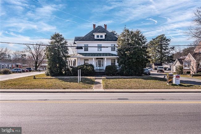 89 N Main St, House other with 4 bedrooms, 2 bathrooms and null parking in Kilmarnock VA | Image 4