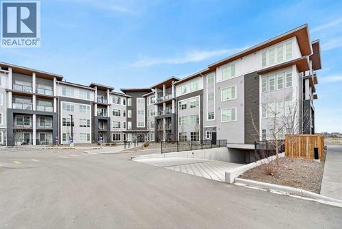681 Savanna Blvd Ne, Calgary, AB, T3J5N9 | Card Image