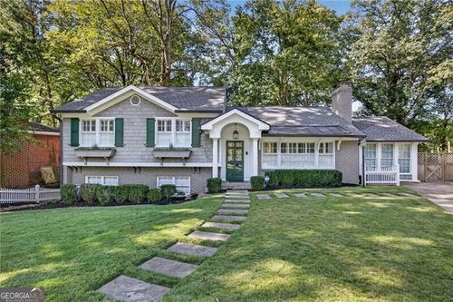 1072 Northcliffe Dr Nw, Atlanta, GA, 30318-1642 | Card Image