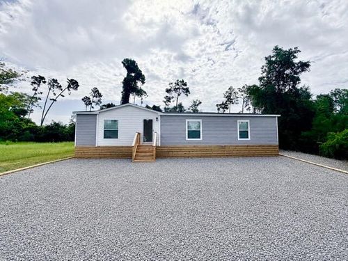 7430 Jefferson Ave, Southport, FL, 32409-5052 | Card Image