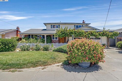 426 El Caminito, Livermore, CA, 94550-5313 | Card Image