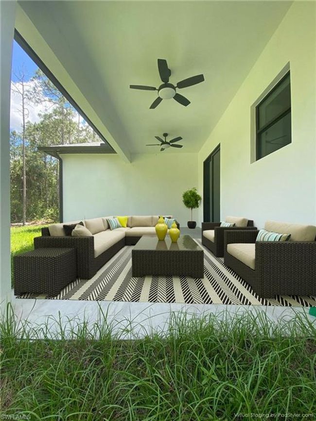 Virtually Staged-Trussed-in Lanai | Image 16