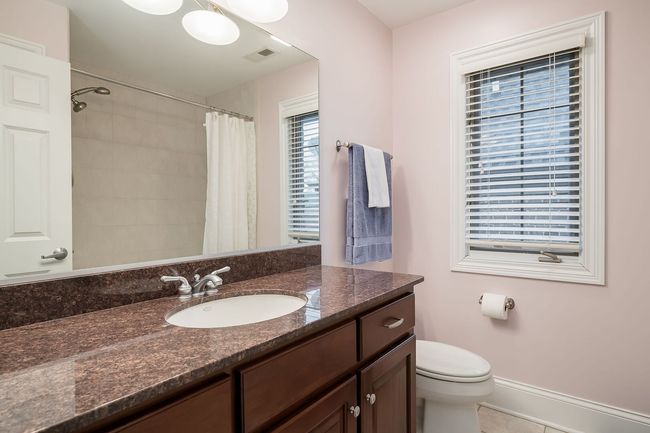 835 S Chatham Ave, House other with 4 bedrooms, 5 bathrooms and 2 parking in Elmhurst IL | Image 23