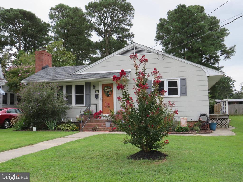 Columbia Ave, Crisfield, MD 21817