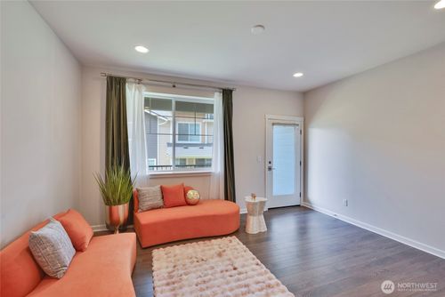 o102-22328 88th Way S, Kent, WA, 98031 | Card Image