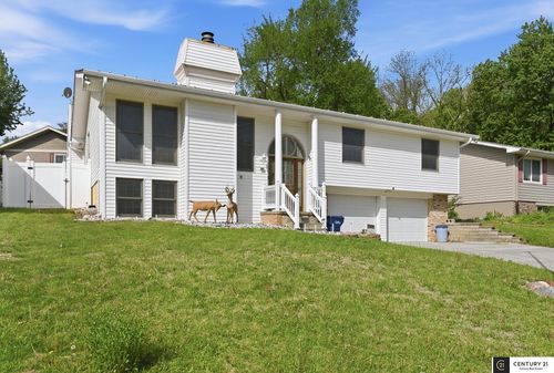 408 Kountze Memorial Dr, Bellevue, NE, 68005-2523 | Card Image
