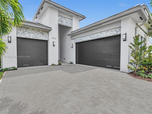 10032 Stockrun Dr, Palm Beach Gardens, FL, 33412-2968 | Card Image