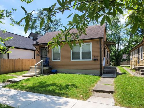 b-224 Unit B N Tacoma Ave, Indianapolis, IN, 46201-3240 | Card Image