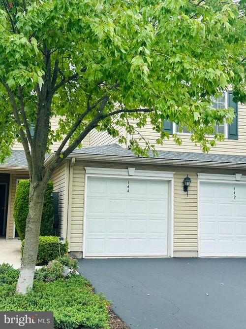 144 Cardinal Ln, HUMMELSTOWN, PA, 17036-8755 | Card Image