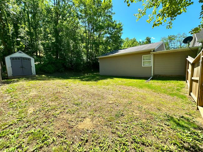 902 Union St, House other with 3 bedrooms, 2 bathrooms and null parking in Glasgow MO | Image 5