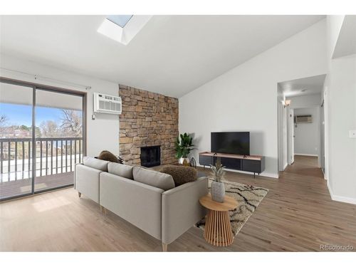 f305-381 S Ames St, Lakewood, CO, 80226-3690 | Card Image