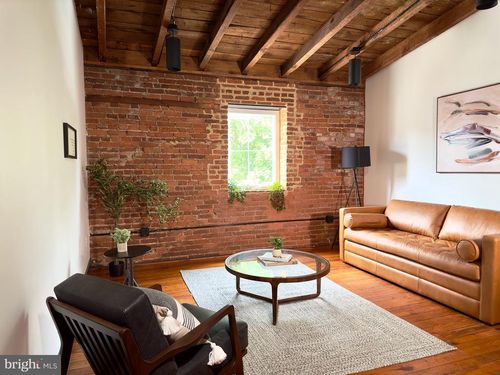 204-437 W Grant St, LANCASTER, PA, 17603-4870 | Card Image
