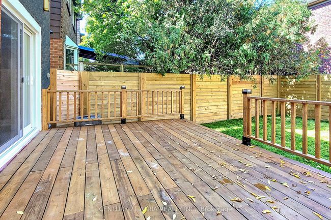 42 Coventry Crt, House other with 7 bedrooms, 5 bathrooms and 2 parking in Richmond Hill ON | Image 37