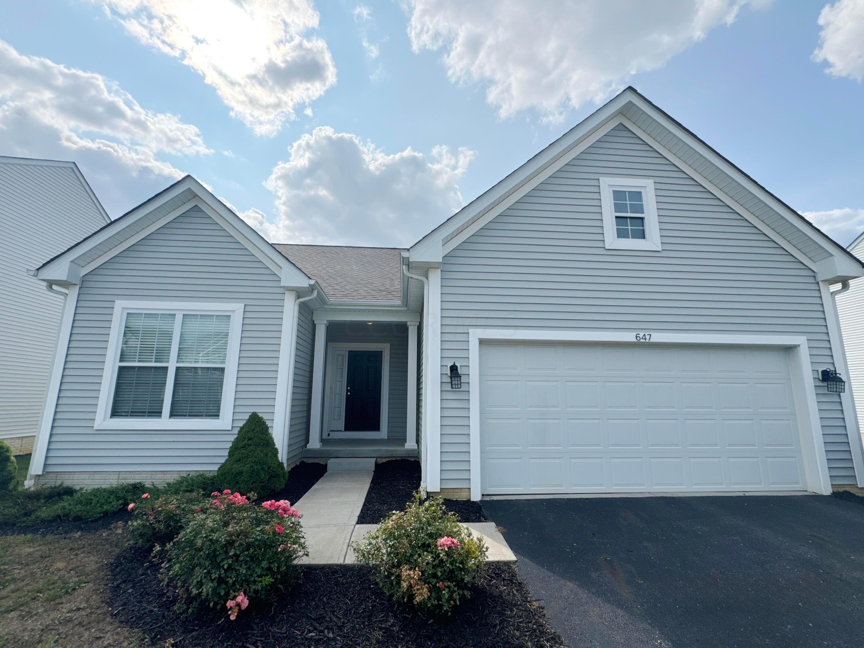 Azalea Fields Dr, Blacklick, OH 43004