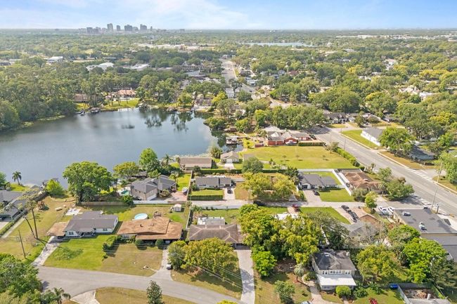 Private access to Little Lake Fairview! | Image 31