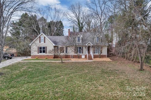 2201 Holly Ln, Shelby, NC, 28150-9779 | Card Image