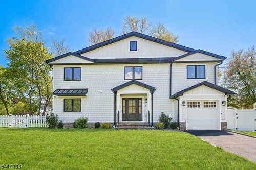 4 Holmes Ave, New Providence, NJ, 07974-1418 | Card Image