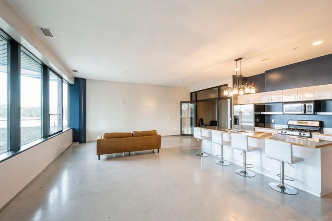 UNIT-217 - 5601 Smetana Dr, Condo with 1 bedrooms, 1 bathrooms and null parking in Minnetonka MN | Image 17