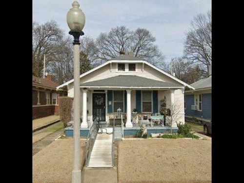 1060 Forest Ave, Memphis, TN, 38105-2407 | Card Image