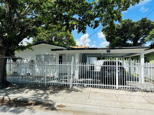 17926 Sw 104th Ave, Miami, FL, 33157-5256 | Card Image