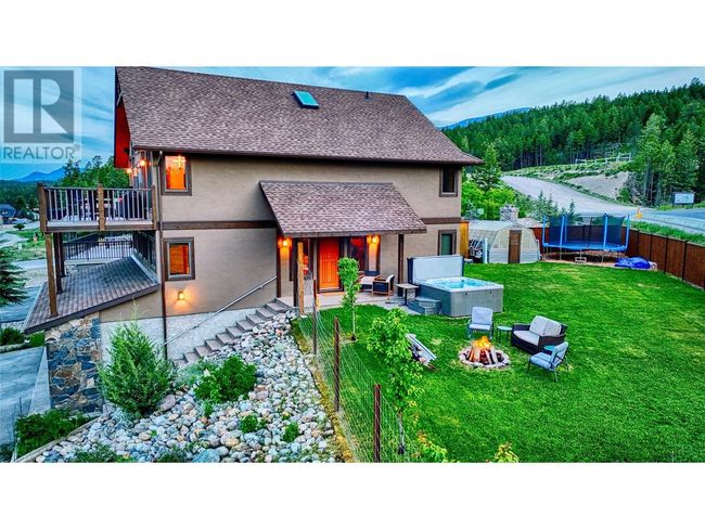 1910 Pineridge Dr, House other with 5 bedrooms, 3 bathrooms and 23 parking in Invermere BC | Image 50