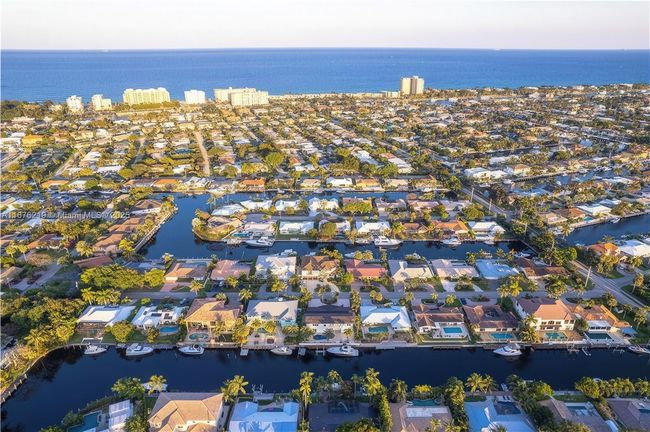 4011 26 Th Ave, House other with 5 bedrooms, 5 bathrooms and null parking in Lighthouse Point FL | Image 25