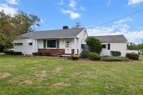 817 S Main St, Bessemer, PA, 16112-2517 | Card Image