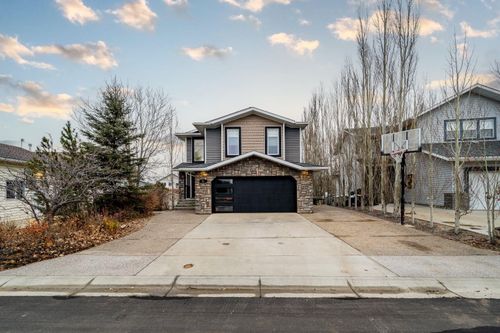 61 White Pelican Way, Lake Newell Resort, AB, T1R0X5 | Card Image