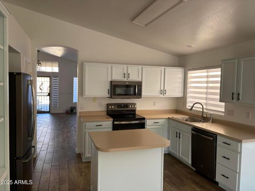 249 W Grovers Ave, Phoenix, AZ, 85023-6515 | Card Image